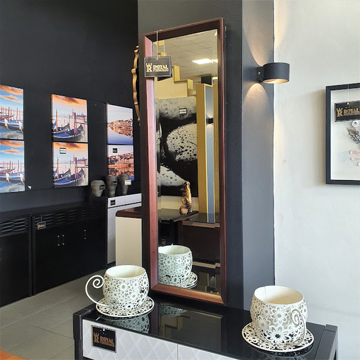 Pictures & Mirrors — Royal Furnishers