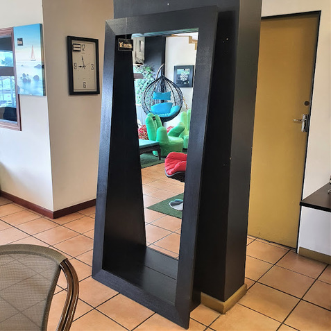 Pictures & Mirrors — Royal Furnishers