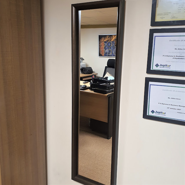 Pictures & Mirrors — Royal Furnishers
